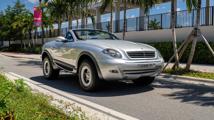 Image for This Coachbuilt G-Wagen Convertible Looks Like A Million Bucks, Sold For Just $72,800